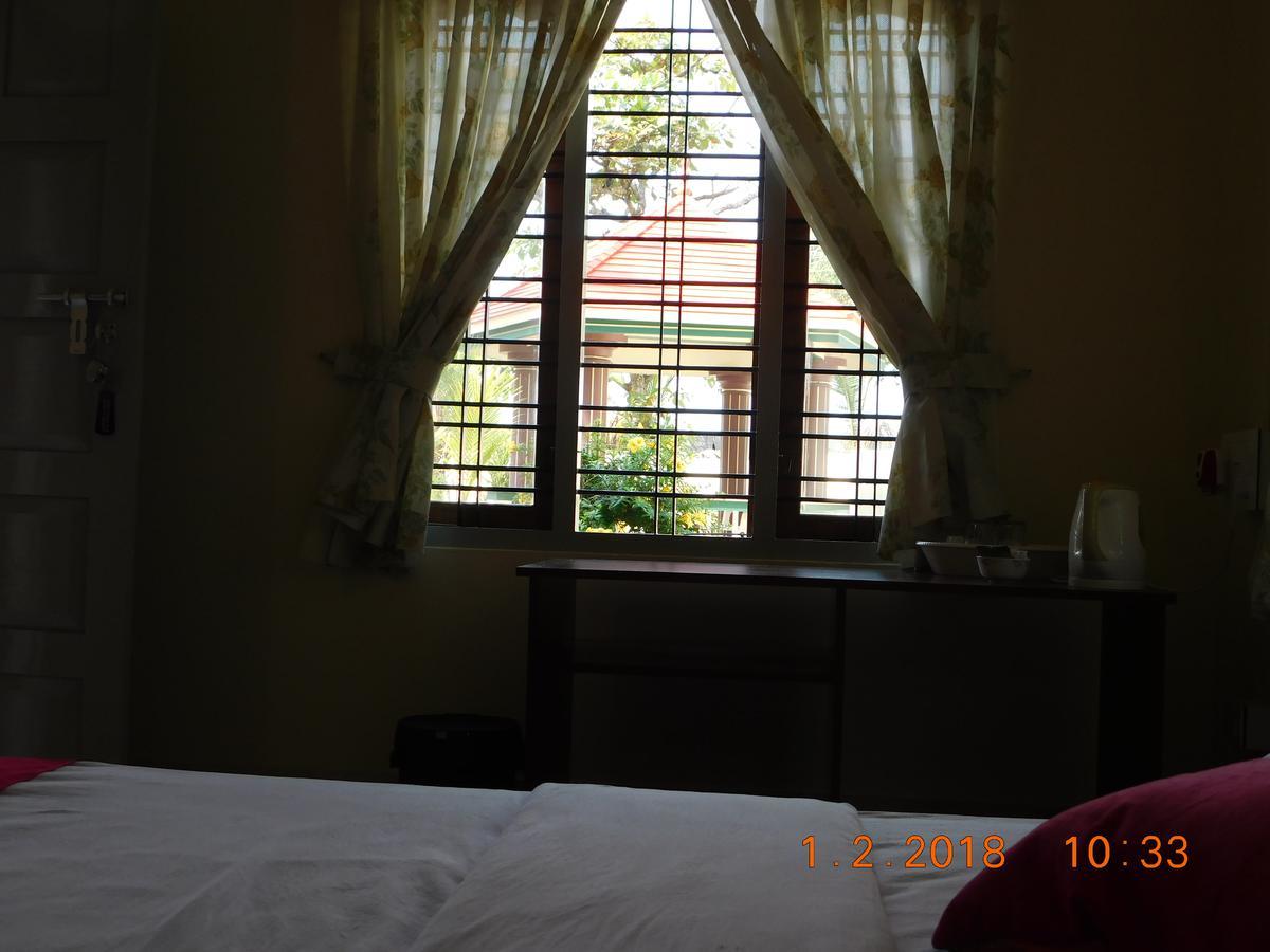 Sunset Beach Villa Cherai Kochi ภายนอก รูปภาพ